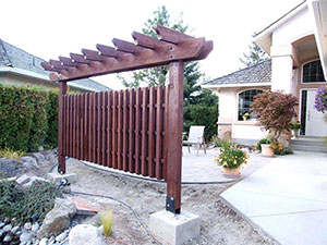 A freestanding structure to give privacy to a front yard patio